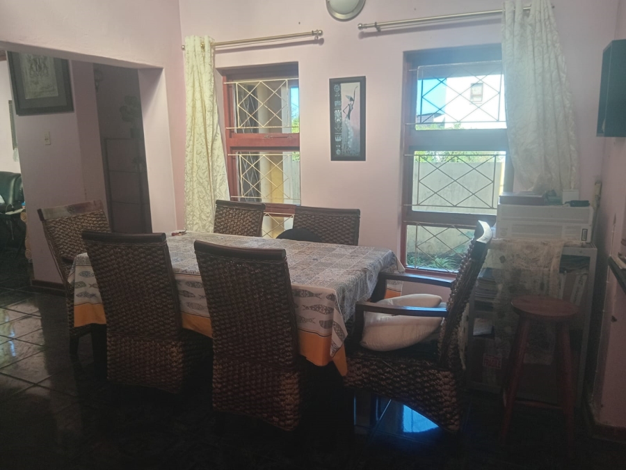 To Let 4 Bedroom Property for Rent in Buffalo Flats Eastern Cape